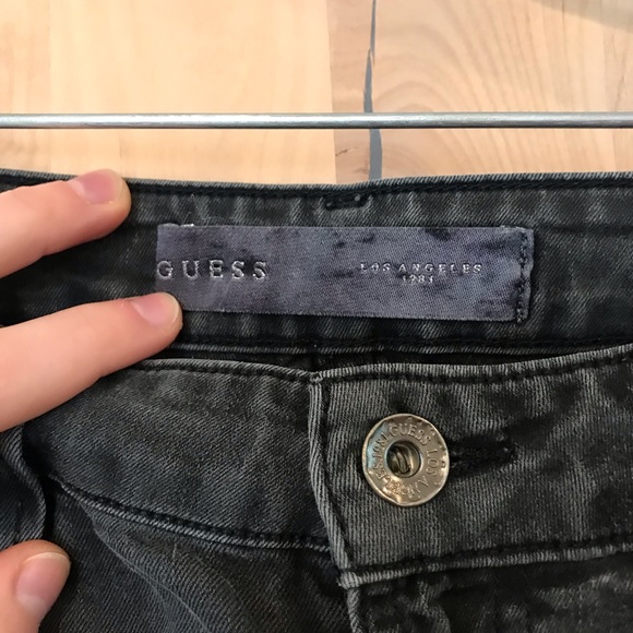 Guess Black Boot Low Jeans - Picture 9 of 16